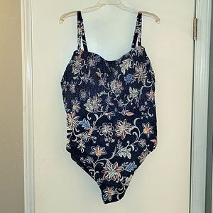 Old Navy Smocked Bandeau One-Piece Swimsuit, 3X, Navy Blue w/Orange Floral Print